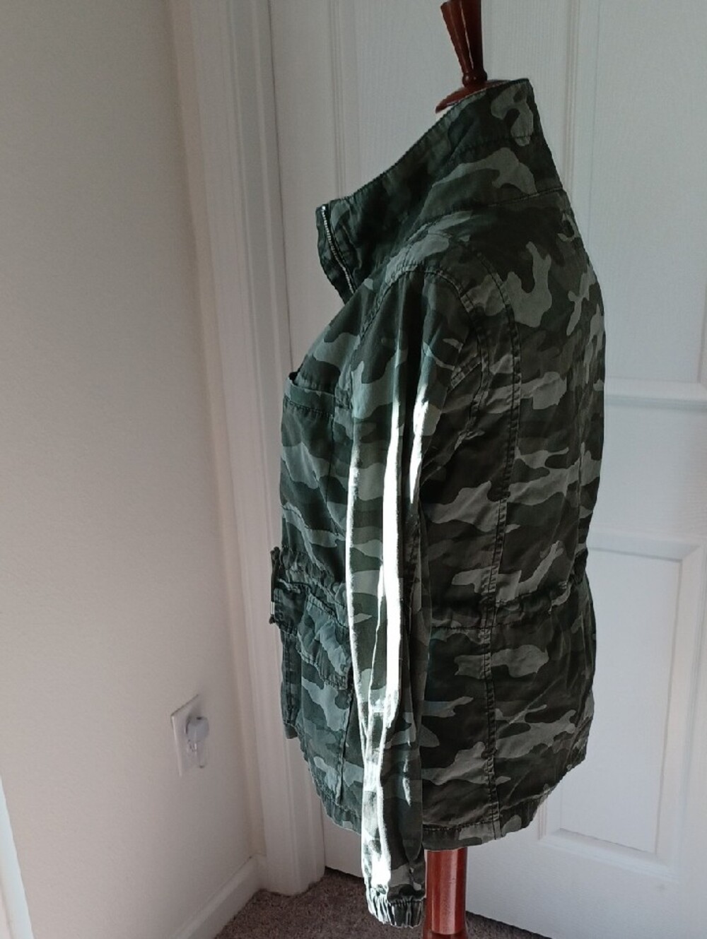 Old Navy Green Camo Utility Jacket Large - Picture 7 of 9